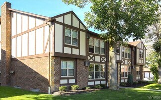 Building Photo - 8 Chestnut Ridge Ln