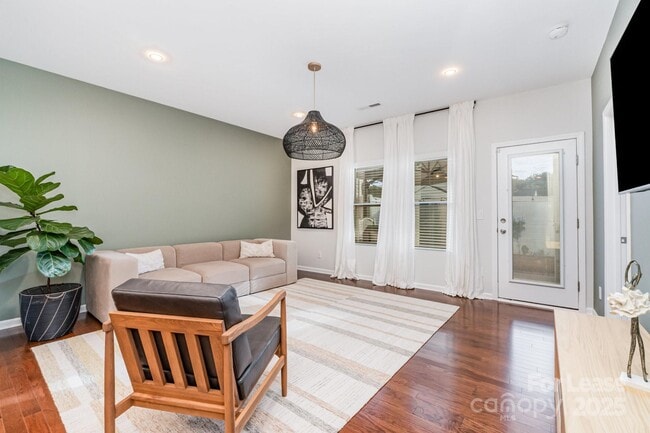 Foto del edificio - 3917 Bighorn Wy