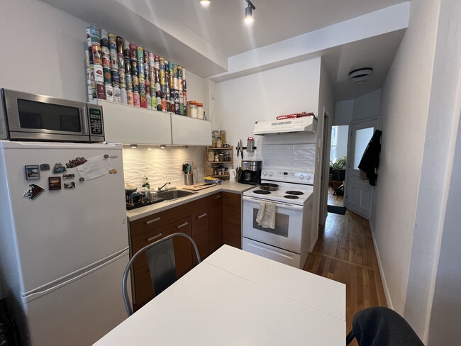Photo du bâtiment - 4661-4665 Rue Saint-Urbain