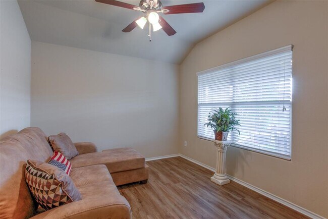 Foto del edificio - 5141 Grayson Ridge Dr