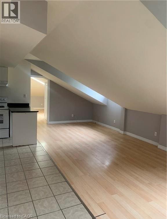 Building Photo - 81 Dundas St