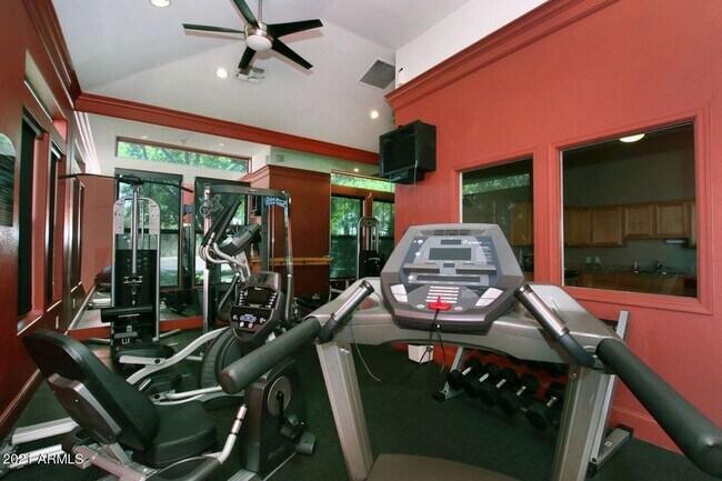 Foto del edificio - 2 Bedroom, 2 Bath In Central Phoenix