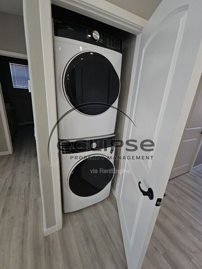 Foto del edificio - 507 Crestone Ave