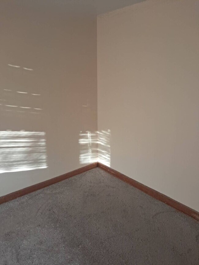 Foto del edificio - 3350N25thM