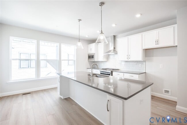 Building Photo - 5422 Gillies Creek Mews