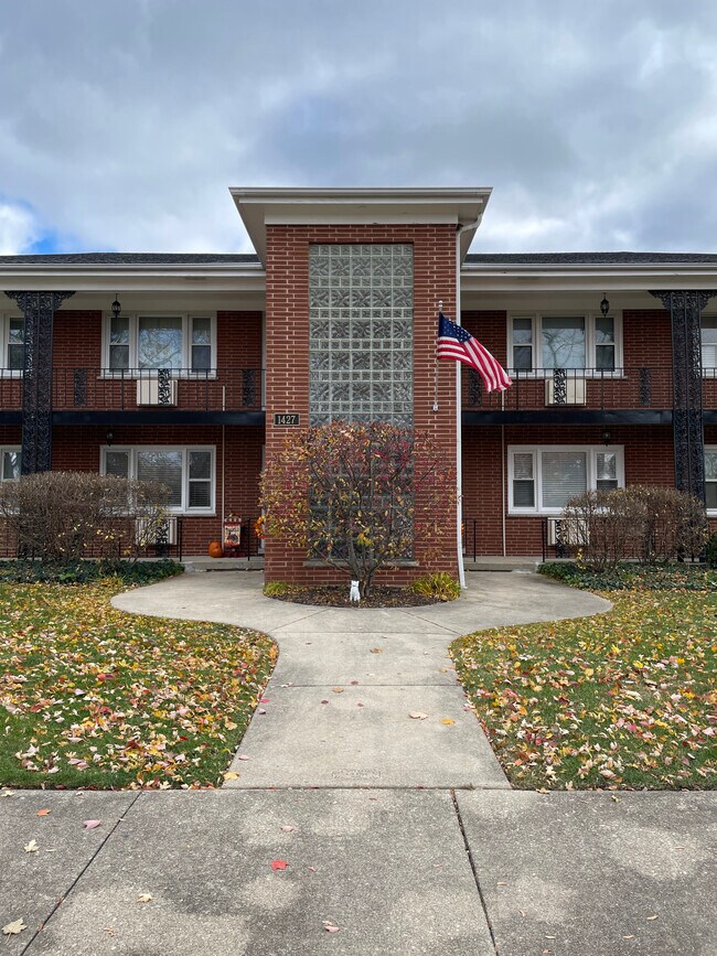 Foto del edificio - 1427 Homestead Rd