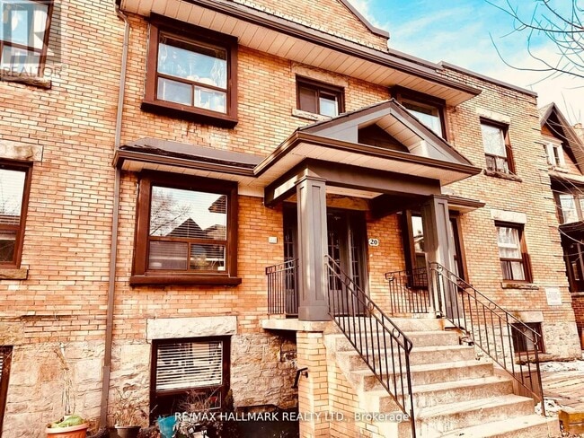 Building Photo - 20 Triller Ave