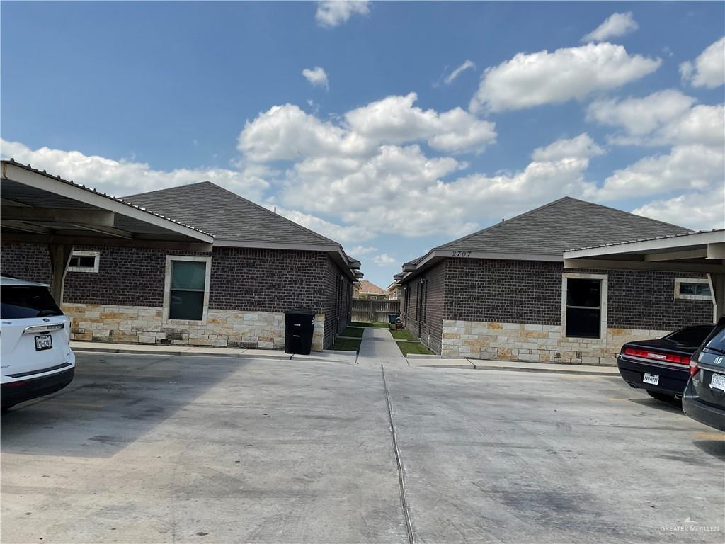 2707 E Garfield Ave Unit B, Alton, TX 78573 Room for Rent in Alton, TX