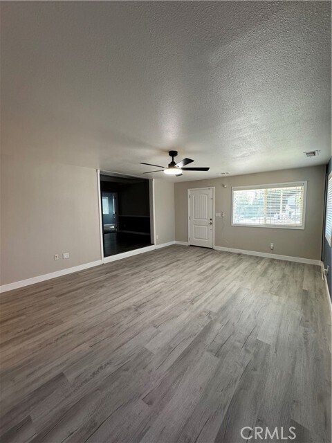 Foto del edificio - 12573 Bryant St