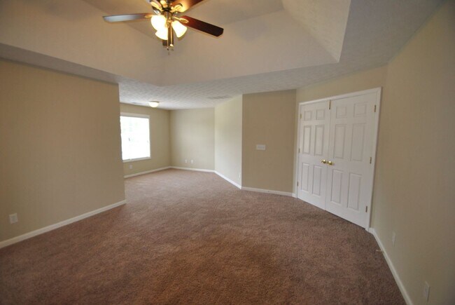 Building Photo - 3964 Ambrose Ridge Ct