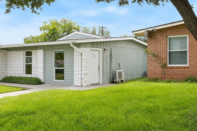 Building Photo - 178 Fennel Dr