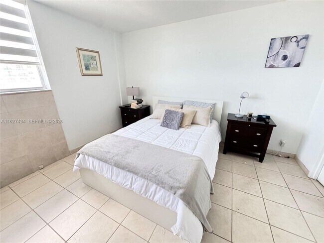 Foto del edificio - 3801 S Ocean Dr