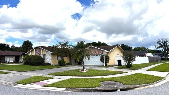 Foto del edificio - 8413 Purcell Dr