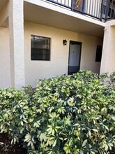 Building Photo - 2050 Oleander Blvd