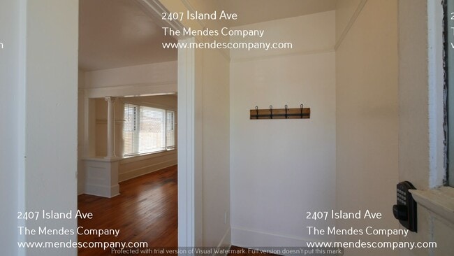Foto del edificio - 2407 Island Ave