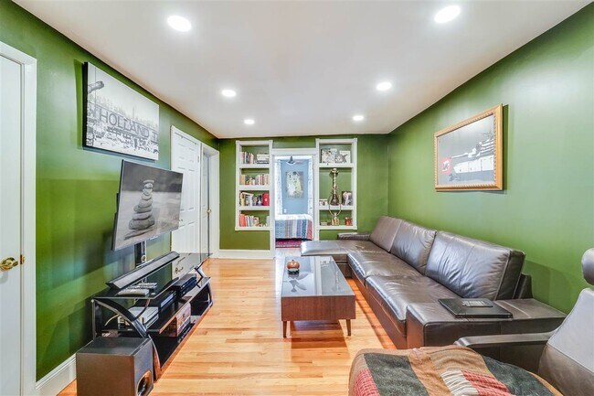 Foto del edificio - 293-295 3rd St