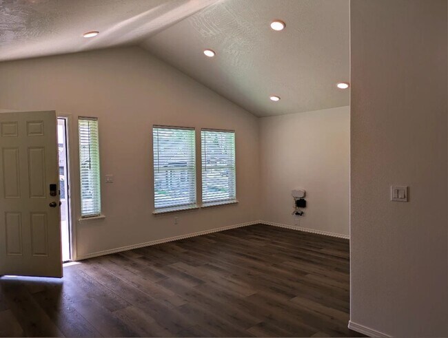 Foto del edificio - New Single Level Home in New SunRidge Community