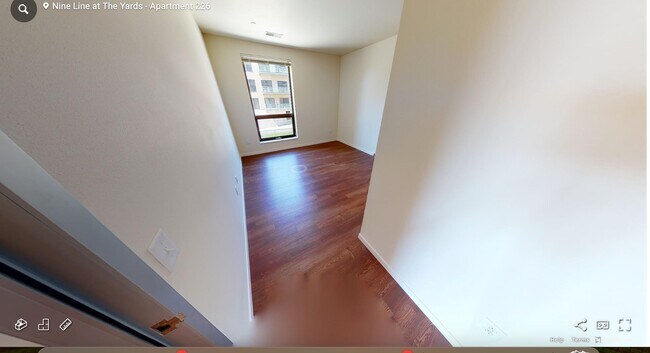 Building Photo - 633 W Wilson St