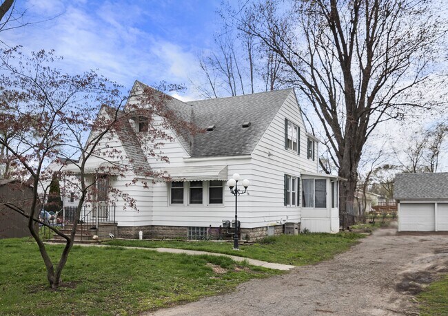Foto del edificio - 4080 Joyce Ave