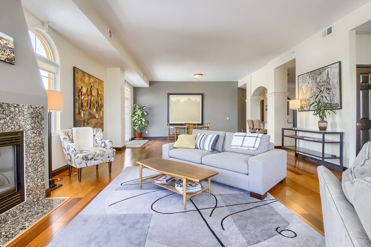 Foto principal - 1140 Cherokee St
