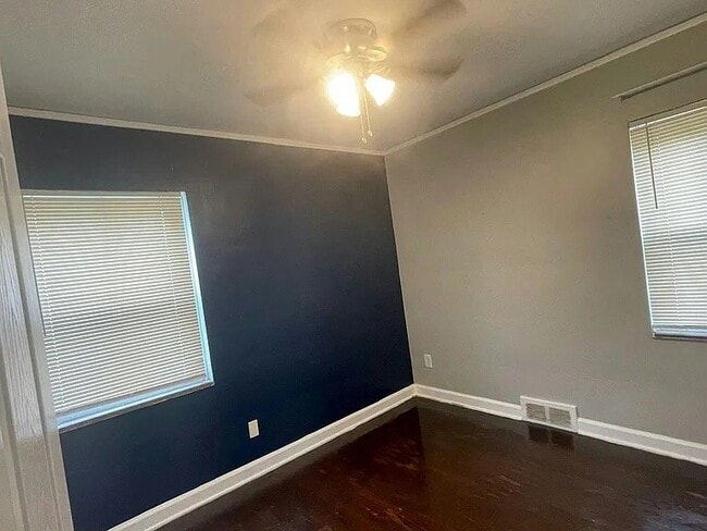 Foto del edificio - 13500 Rutherford St