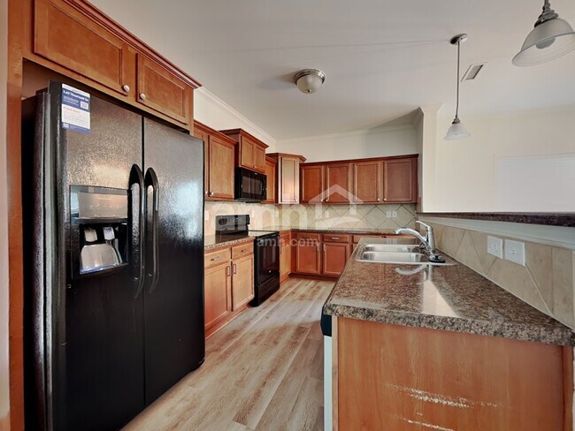 Foto del edificio - 9611 Cayenne Dr