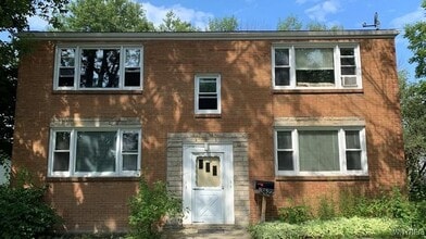 Building Photo - 3422 Raymond Dr