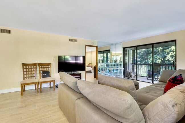 Foto del edificio - 207 Brackenwood Terrace