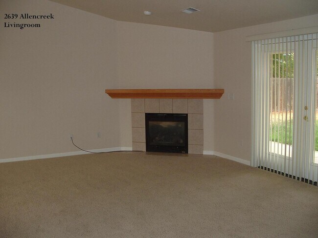 Foto del edificio - 2639 SW Allen Creek Rd