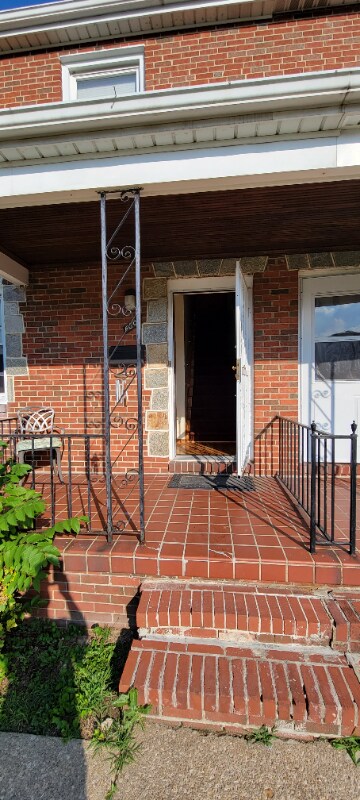 Building Photo - 6807 Fairdel Ave