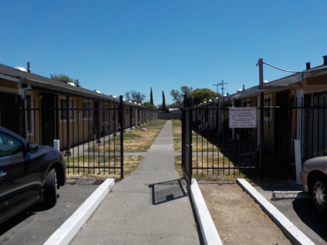 Foto principal - Carriage House Apartments