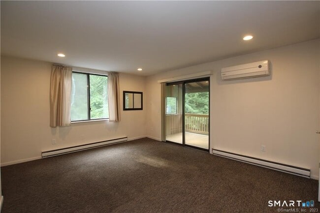 Building Photo - 8 Cawdor Burn Rd