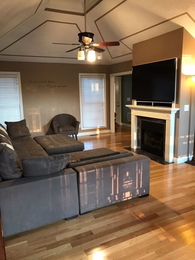 Foto del edificio - 3 br, 2 bath House - 156 N. Cole Ridge Dr.
