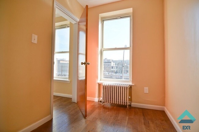 Foto del edificio - 1503 Atlantic Ave