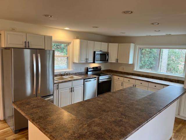 Foto del edificio - 190 Long John Dr