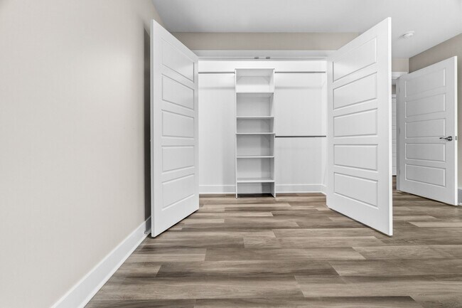 Foto del edificio - 172 E Gardner St