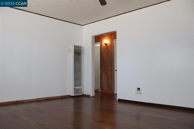 Foto del edificio - 3307 Humphrey Ave