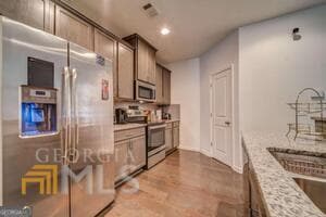 Building Photo - 882 Ambient Way