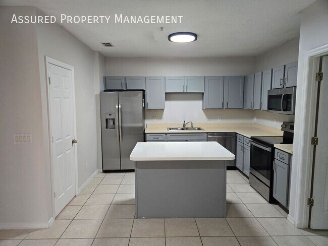 Photo - 2048 Cypress Bay Blvd- House