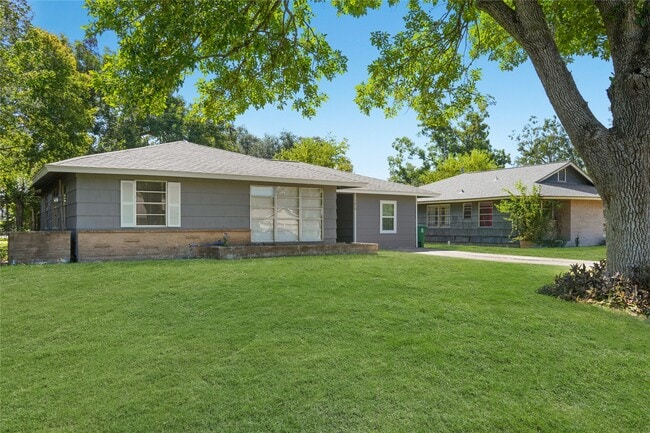 Building Photo - 5870 Reed Rd
