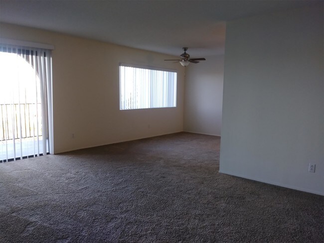 Building Photo - 8627 Lemon Ave