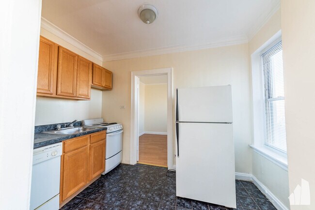 Foto del edificio - 4521 Malden St