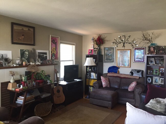 Foto del edificio - 3067 Middleton St