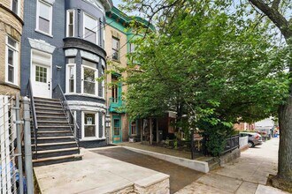 Building Photo - 52 Brinkerhoff St