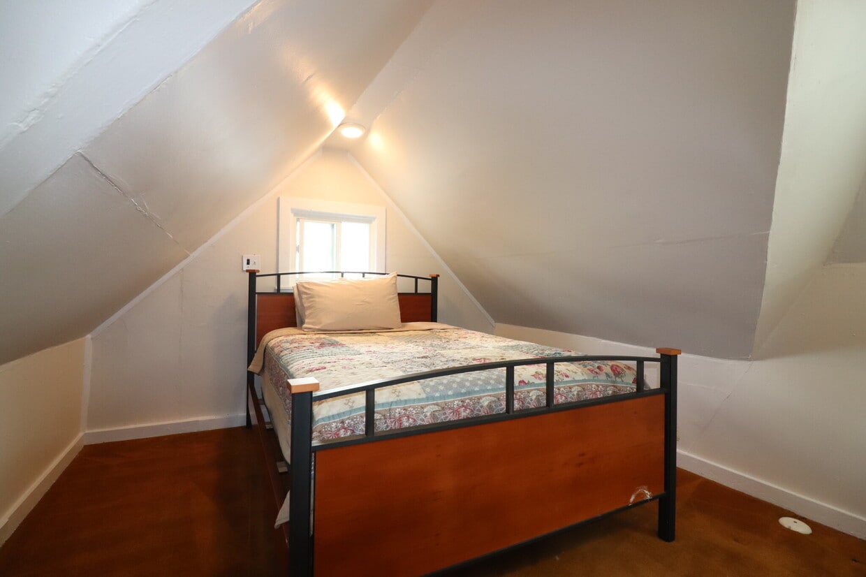 Foto principal - 83 Longwood Ave