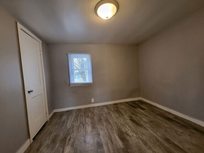 Foto del edificio - 2104 Fairview Ave