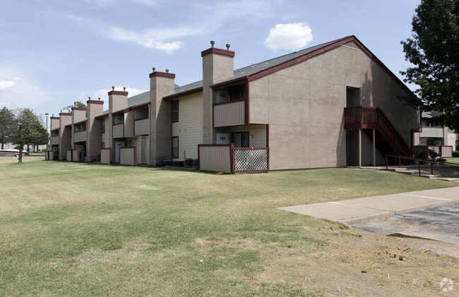 Foto del edificio - Oak Tree Village