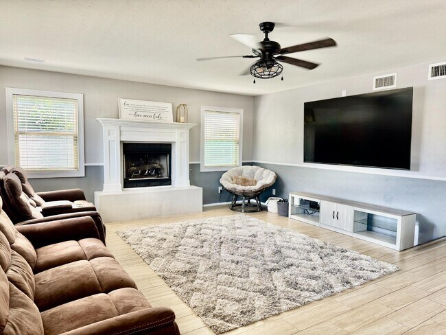 Foto del edificio - 12768 N Lantern Way