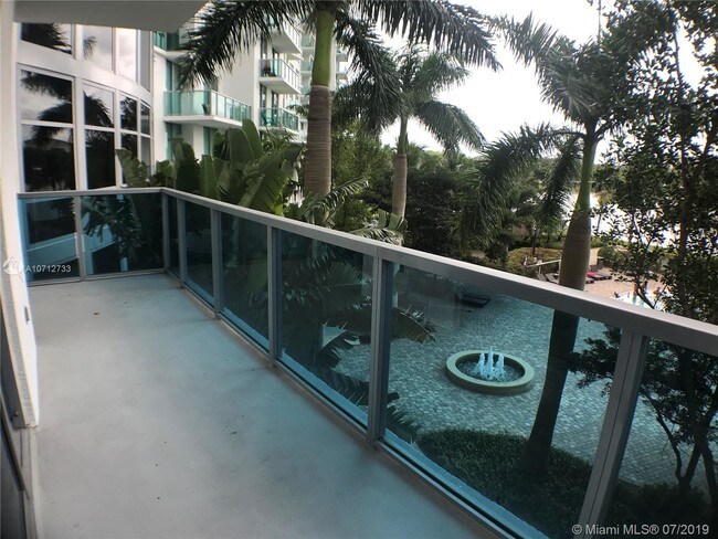 Foto del edificio - 2641 N Flamingo Rd