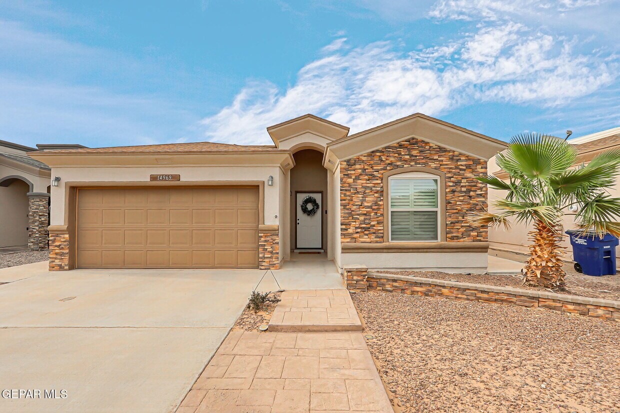 Foto principal - 14969 Brandon Wolfram Ct